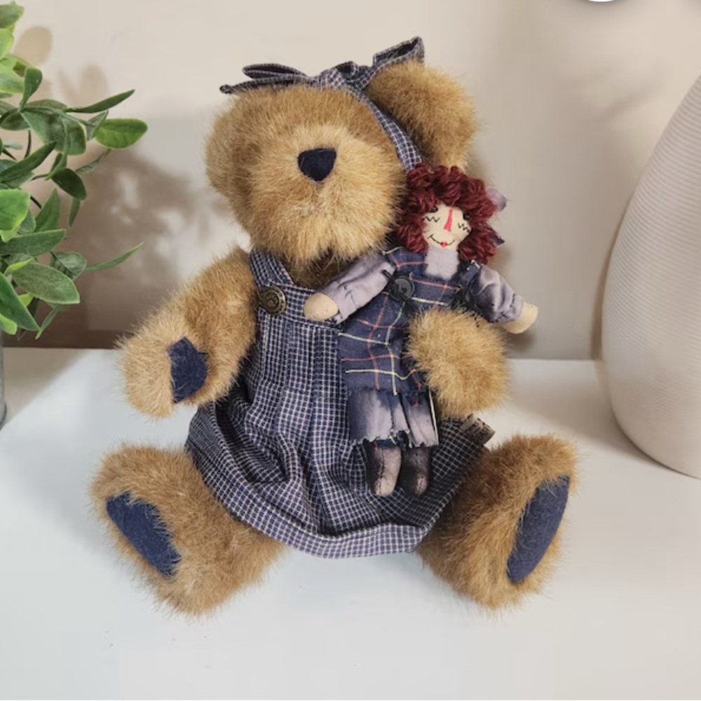 Sally Quignappel & Annie from T.J Best Dressed Series by Boyds Bears Plaid Dress